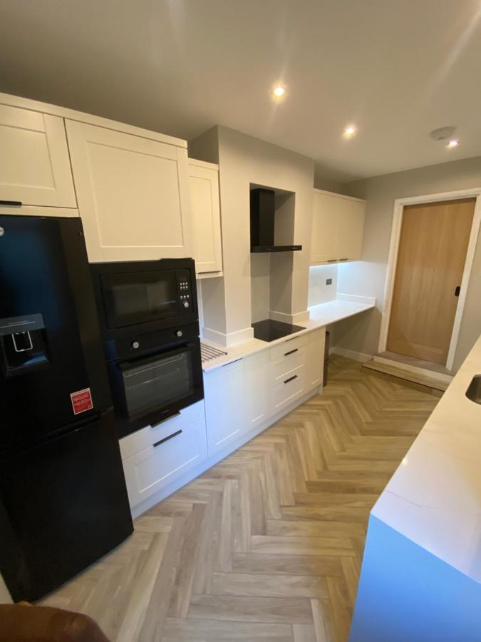 Luxury 2 Bed 1 Bath In By Graceful Apartamento Londres