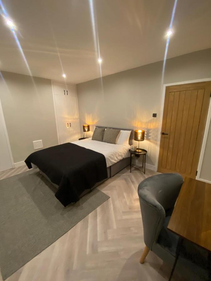 Apartamento Luxury 2 Bed 1 Bath In By Graceful